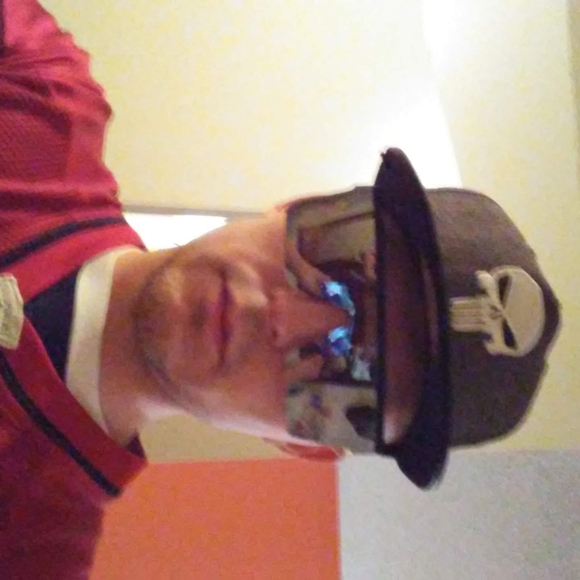 Meet your Posher, Dutchess - Picture 1 of 1